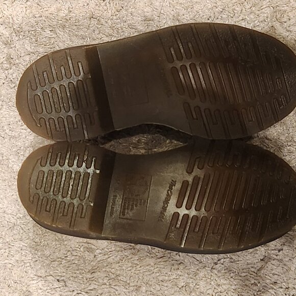 Dr Martens (1Y) - Picture 2 of 9